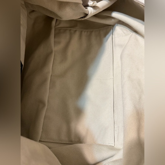 Lo & Sons NWOT Catalina Deluxe Canvas Duffel Tote Bag with Shoe Compartment - Picture 11 of 11